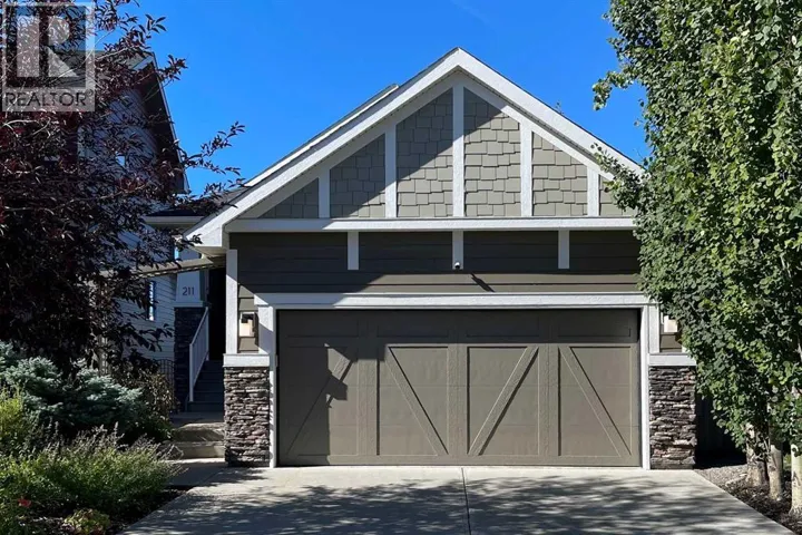 211 Valley Pointe Place NW, Calgary, Alberta T3B6B2