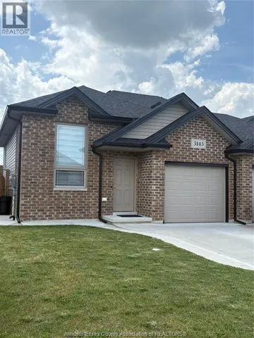 3145 VIOLA CRESCENT, Windsor, Ontario N8N0A1