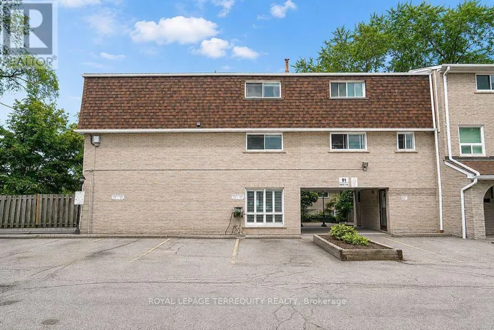 7 - 91 RAMEAU DRIVE, Toronto (Hillcrest Village), Ontario M2H1T6