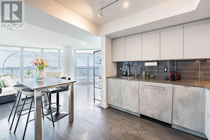 1309 - 30 GIBBS ROAD, Toronto (Islington-City Centre West), Ontario M9B0E4