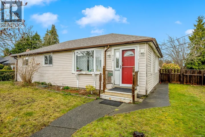 719 8th St, Courtenay, British Columbia V9N1N6