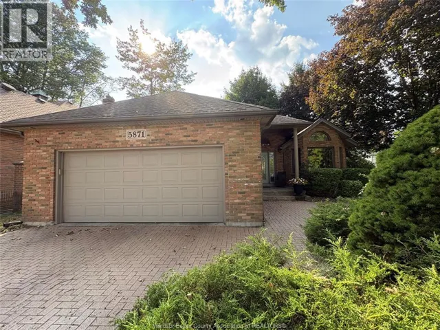 5871 BAGLEY AVENUE, LaSalle, Ontario N9H2K6