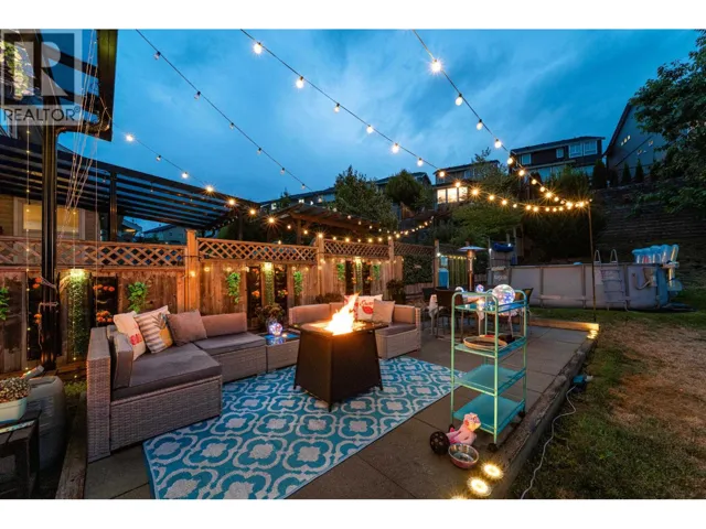 10476 MCEACHERN STREET, Maple Ridge, British Columbia V2W0H8
