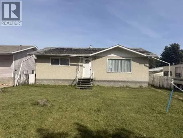 1126 6 Avenue, Wainwright, Alberta T9W1G2