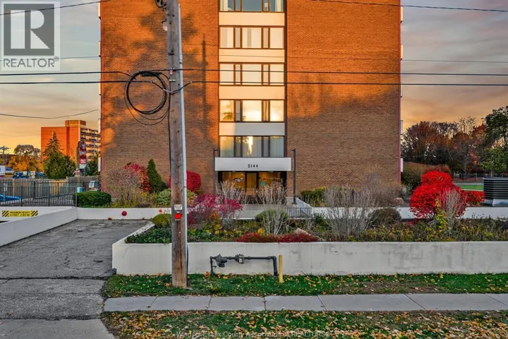 2144 PELISSIER Unit# 602, Windsor, Ontario N8X1N4
