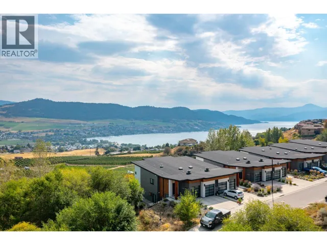 206 Vineyard Way, Vernon, British Columbia V1H1Z7
