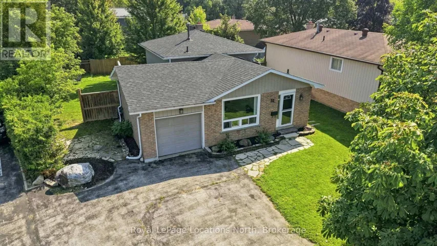 32 COURTICE CRESCENT, Collingwood, Ontario L9Y4G1