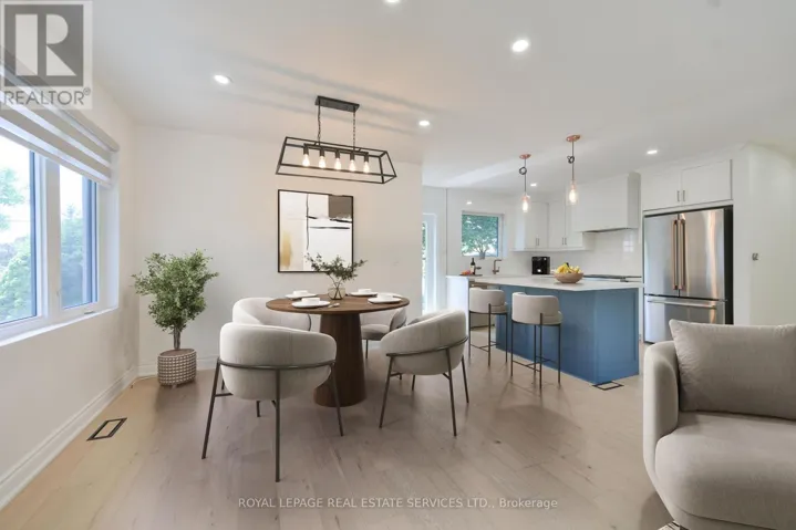 18 CELESTINE DRIVE, Toronto (Willowridge-Martingrove-Richview), Ontario M9R3N1