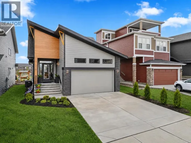 218 Mitchell Heath NW, Calgary, Alberta T3R2G2