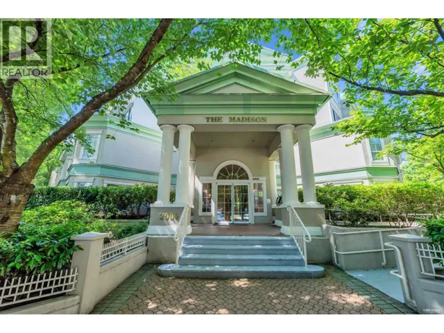 310 2990 PRINCESS CRESCENT, Coquitlam, British Columbia V3B7R3