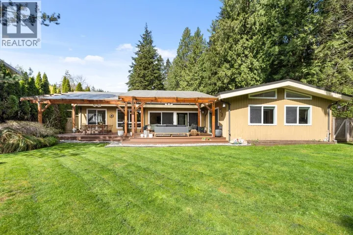 326 MOYNE DRIVE, West Vancouver, British Columbia V7S1J5