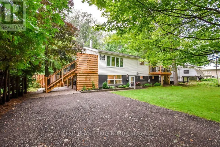 27 NIDA DRIVE, Tiny, Ontario L9M0B3