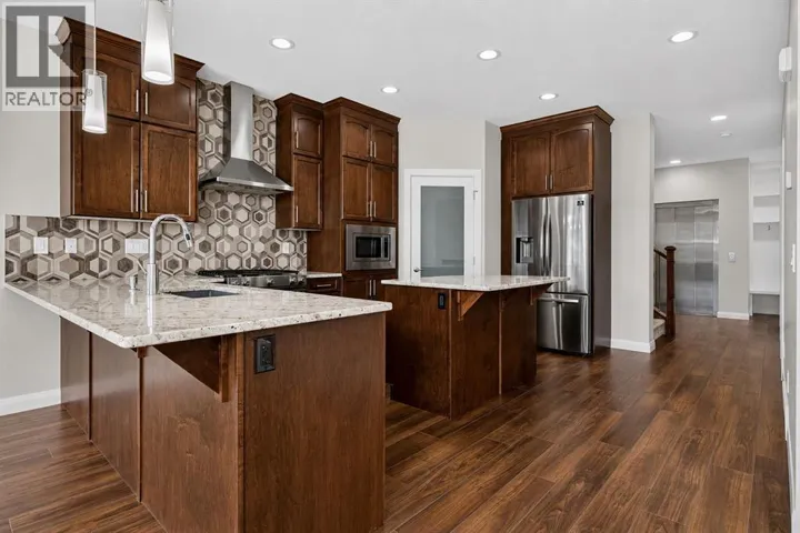 62 Evansfield Green NW, Calgary, Alberta T3P1J9