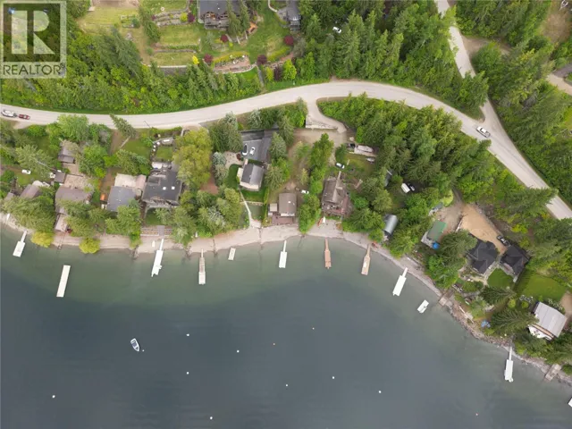 3981 Eagle Bay Road, Eagle Bay, British Columbia V0E1T0