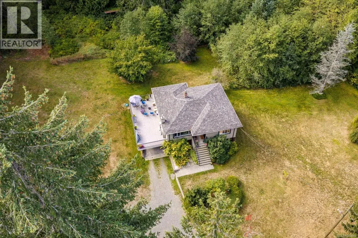 2945 Royston Rd, Cumberland, British Columbia V0R1S0