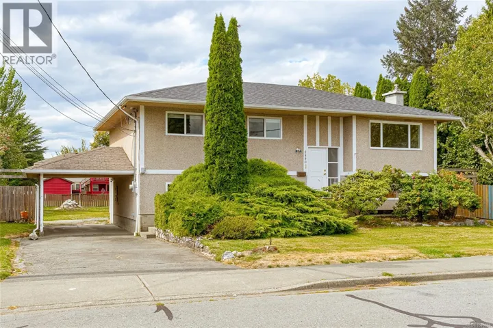 5890 CHESTERFIELD Ave, Duncan, British Columbia V9L3M7