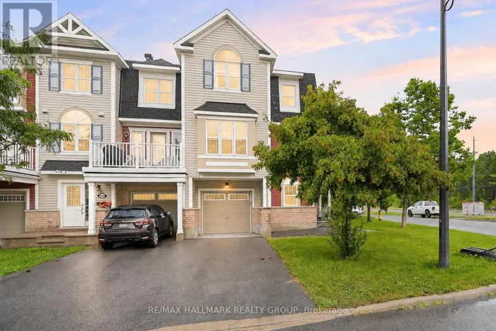 588 FOXLIGHT CIRCLE, Ottawa, Ontario K2M0L9