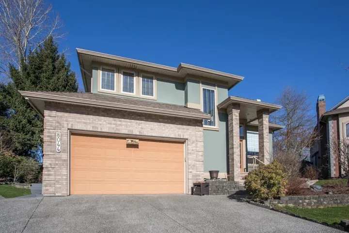 8044 KESTREL COURT, Surrey, British Columbia V3W0V1