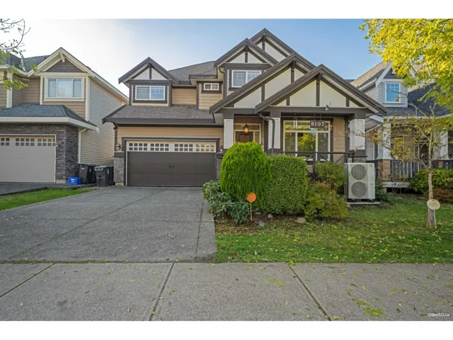 8197 211 STREET, Langley, British Columbia V2Y0E4