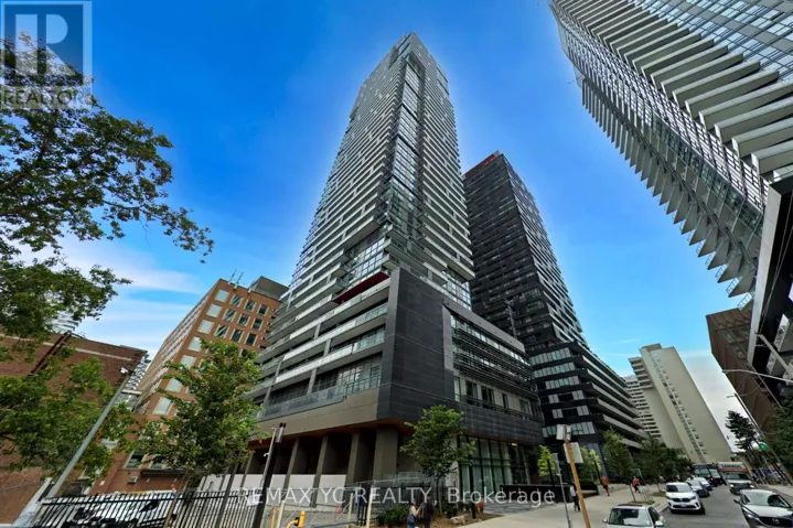 3708 - 39 ROEHAMPTON AVENUE, Toronto (Mount Pleasant West), Ontario M4P0G1