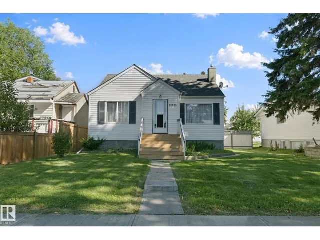 12035 83 ST NW, Edmonton, Alberta T5B2Z7