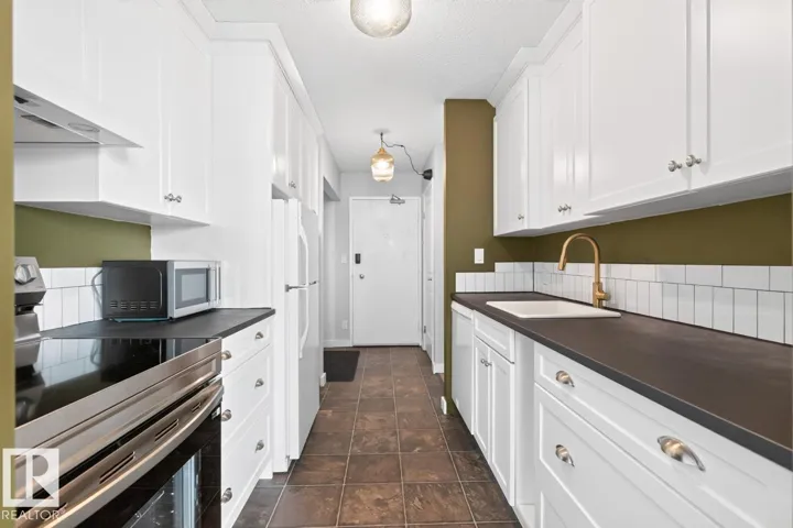 #612 11307 99 AV NW, Edmonton, Alberta T5K0H2
