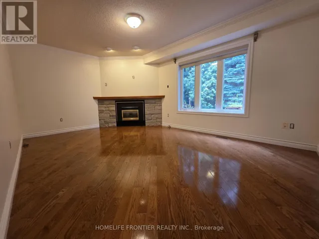 367 HERRIDGE CIRCLE, Newmarket (Huron Heights-Leslie Valley), Ontario L3Y7J1