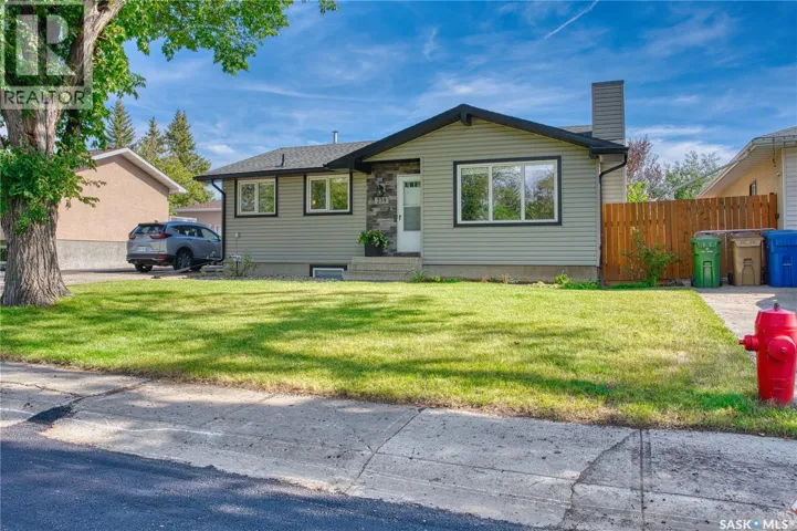 239 RODENBUSH DRIVE, Regina, Saskatchewan S4R6X1