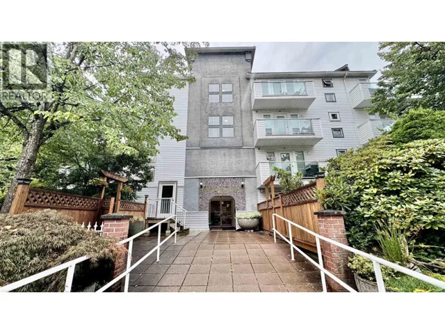 403 2983 CAMBRIDGE STREET, Port Coquitlam, British Columbia V3B7N7