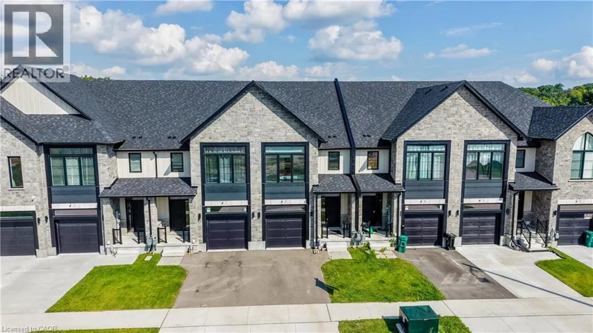 9 QUEENSBROOK Crescent, Cambridge, Ontario N1S0E5
