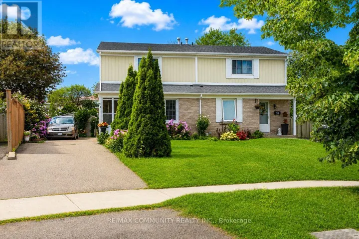 30 STANBRIDGE COURT, Toronto (Malvern), Ontario M1B2S5