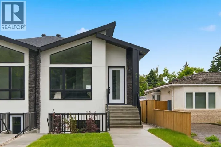 8518 33 Avenue NW, Calgary, Alberta T3B1M1