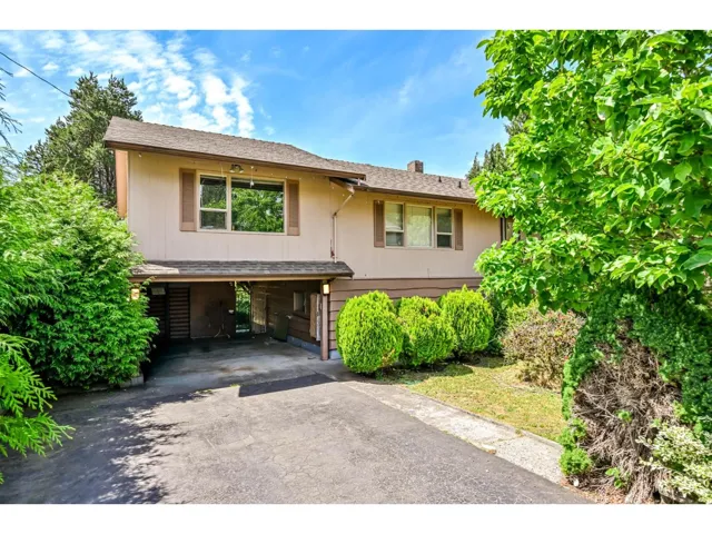 10207 127 STREET, Surrey, British Columbia V3V5J8