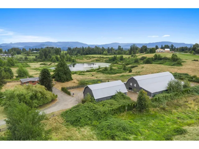 29750 HARRIS ROAD, Abbotsford, British Columbia V4X1Y9