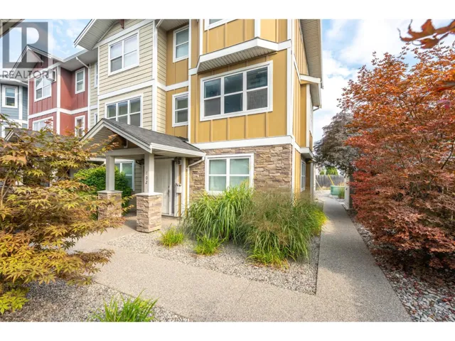 707 REVELSTOKE Avenue Unit# 102, Penticton, British Columbia V2A2J1