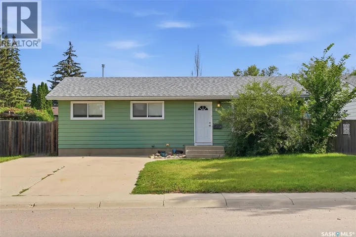 814 Steeves AVENUE, Saskatoon, Saskatchewan S7L5N1