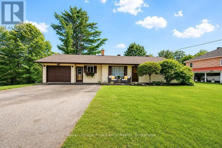 304 HASTINGS STREET N, Bancroft (Bancroft Ward), Ontario K0L1C0
