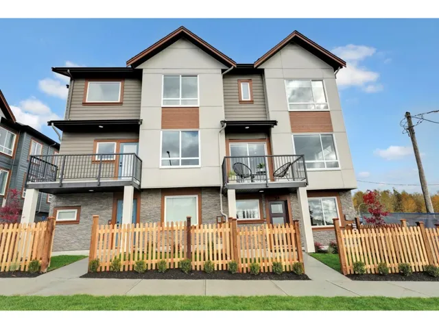 9 17155 79A AVENUE, Surrey, British Columbia V4N0E5