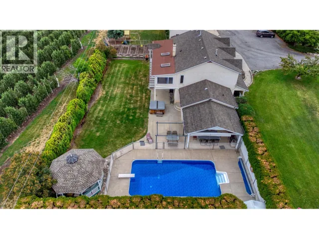 2547 Sexsmith Road, Kelowna, British Columbia V1V2G6