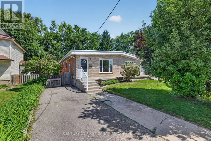 372 DIEPPE STREET, London South (South J), Ontario N5Z3A6