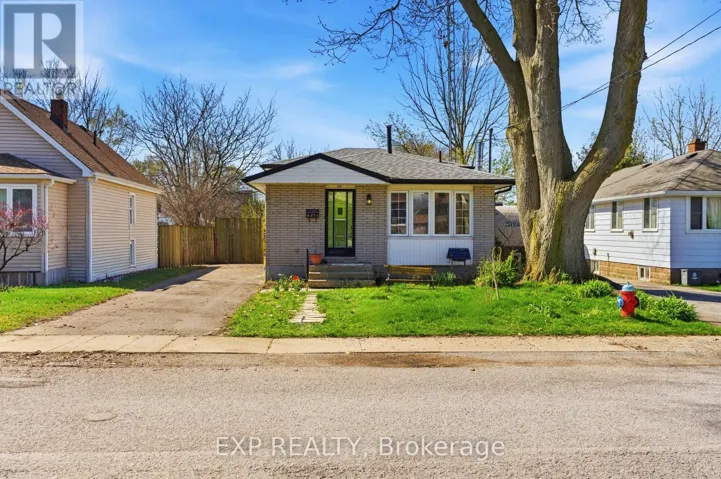 6376 ASH STREET, Niagara Falls (Dorchester), Ontario L2G2H5