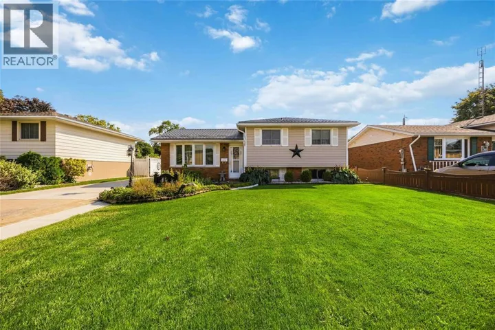 819 WELLINGTON STREET, Sarnia, Ontario N7T1J4