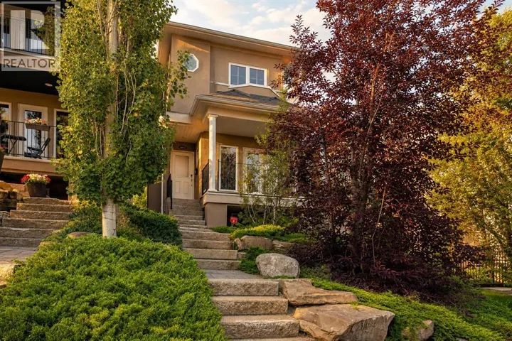 3611 Parkhill Street SW, Calgary, Alberta T2T1T7