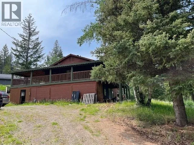 6108 LONE BUTTE HORSE LAKE ROAD, 100 Mile House, British Columbia V0K1X3
