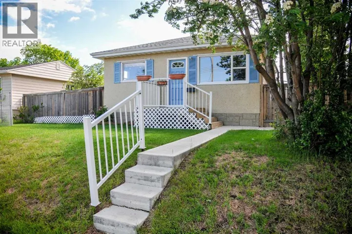 5223 46 Street, Camrose, Alberta T4V1H4