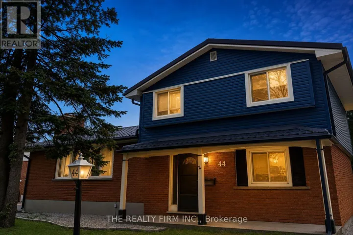 44 EBURY PLACE, London South (South S), Ontario N6C4V4