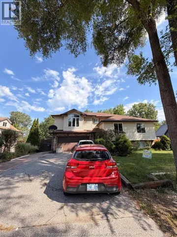 1862 SPRING GARDEN Unit# MAIN, Windsor, Ontario N9E3P6