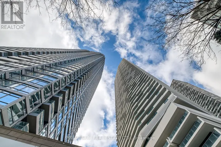 4809 - 2221 YONGE STREET, Toronto (Mount Pleasant West), Ontario M4S2B4