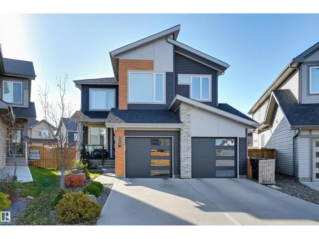 550 EAGLESON WD NW, Edmonton, Alberta T6M0Y4