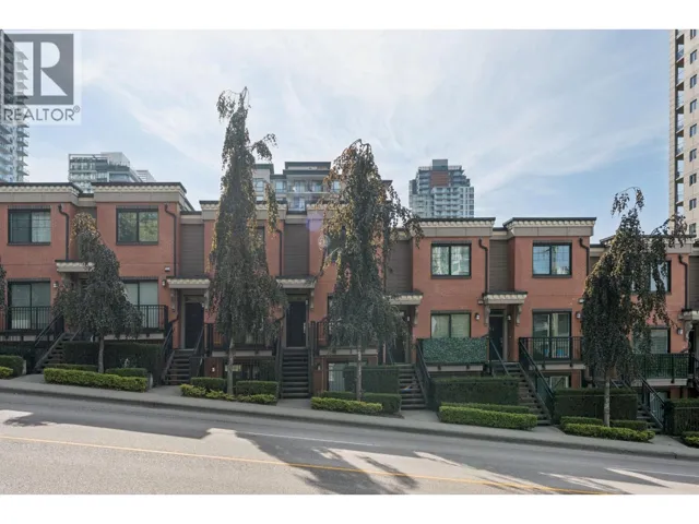4 838 ROYAL AVENUE, New Westminster, British Columbia V3M1J9